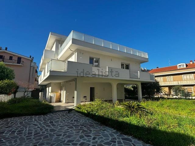 Casa in vendita a Villa Canonico, Montesilvano