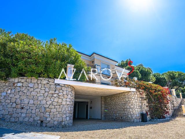 Casa in vendita a Vallecrosia, Liguria