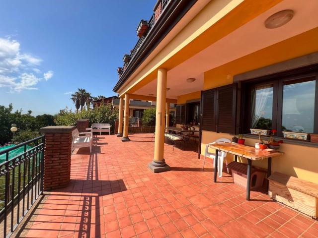 Casa in vendita a Trecastagni, Sicilia