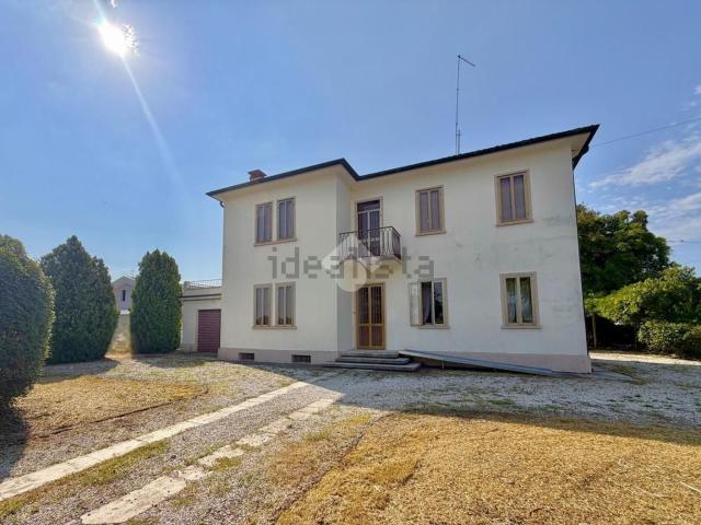 Casa in vendita a Castelfranco Veneto, Veneto