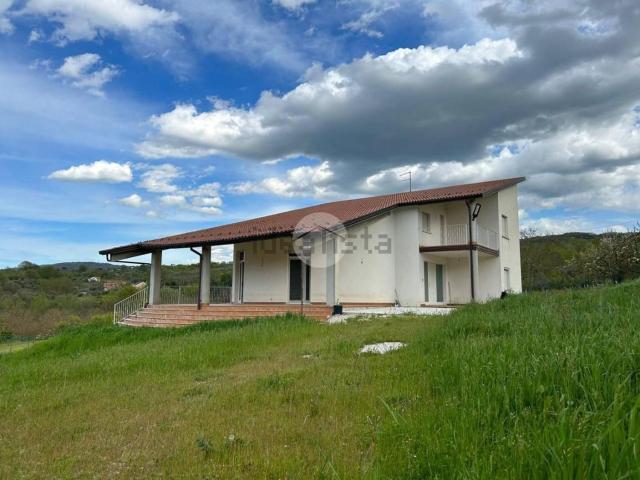 Casa in vendita a Ferrazzano, Molise