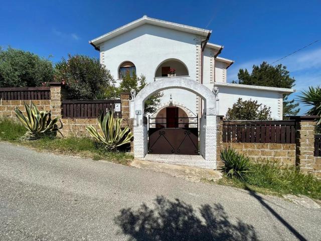 Casa in vendita a Forchetta, Silvi