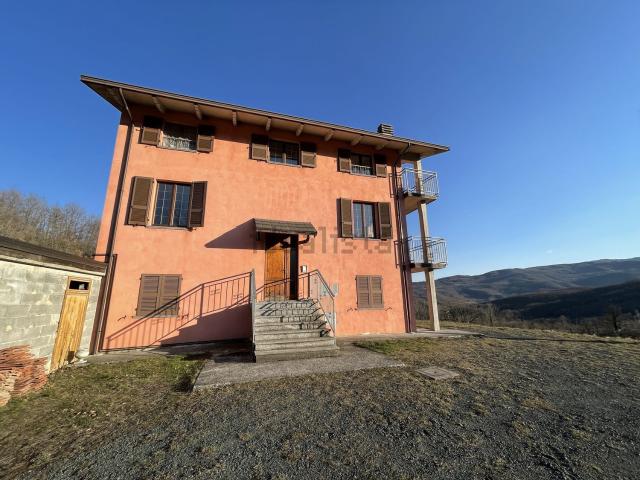 Casa in vendita a Bardi, Reggio Emilia