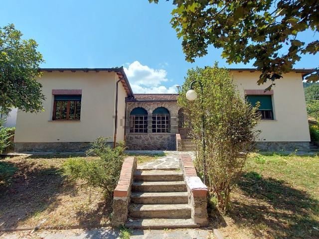 Casa in vendita a Unione Comuni Garfagnana, Camporgiano