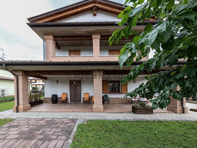 Casa in vendita a Unione della Romagna Faentina, Riolo Terme
