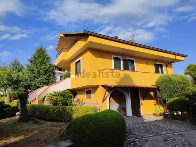Casa in vendita a Sessa Aurunca, Campania