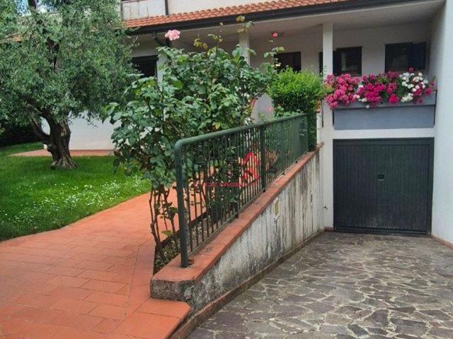 Casa in vendita a Filettole, Prato