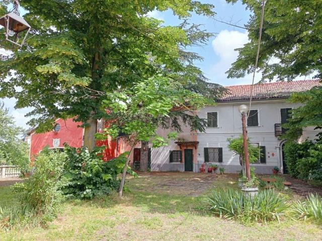 Casa in vendita a Piemonte, Alessandria