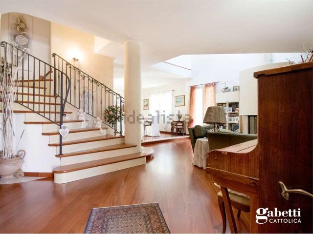 Casa in vendita a Cattolica, Reggio Emilia