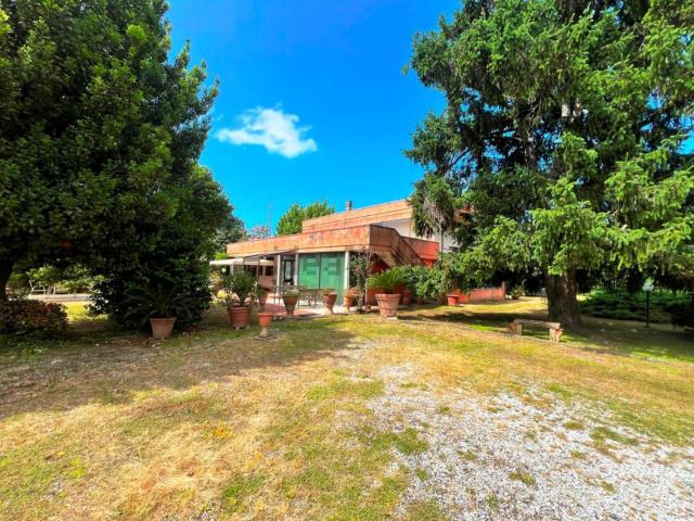 Casa in vendita a Cervaiolo, Montignoso