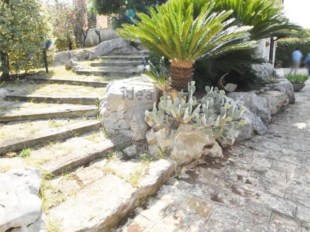 Casa in vendita a Puglia, Bari