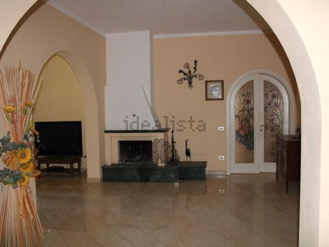 Casa in vendita a Bientina, Toscana