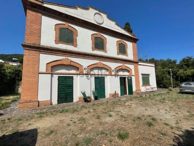 Casa in vendita a Rio, Toscana