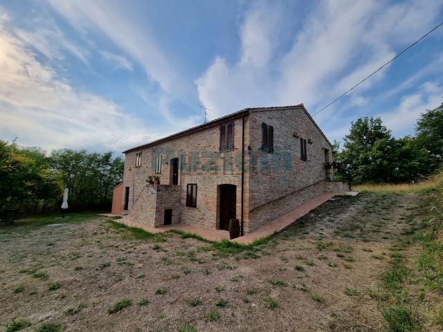 Casa in vendita a Marche, Fermo