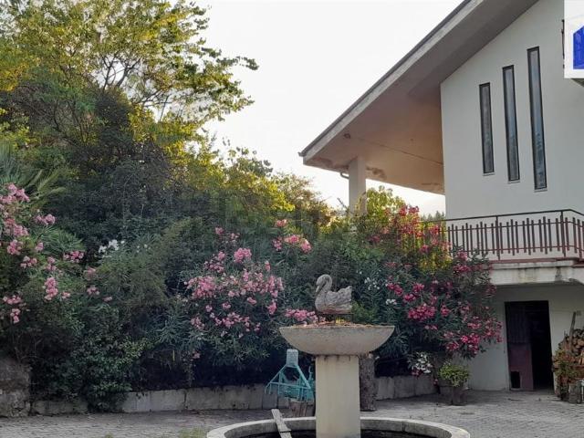 Casa in vendita a Oratino, Molise
