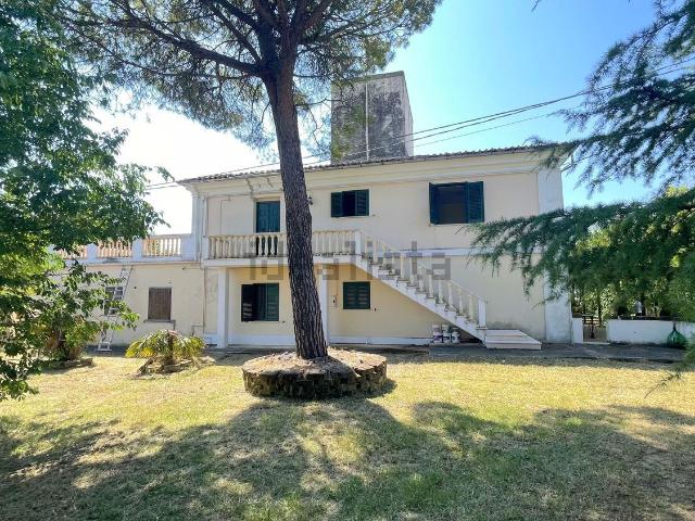 Casa in vendita a Nocciano, Abruzzo