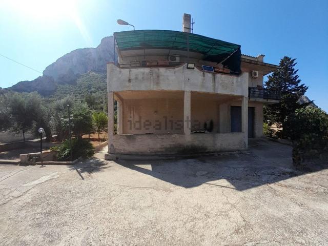 Casa in vendita a Siino, Cinisi