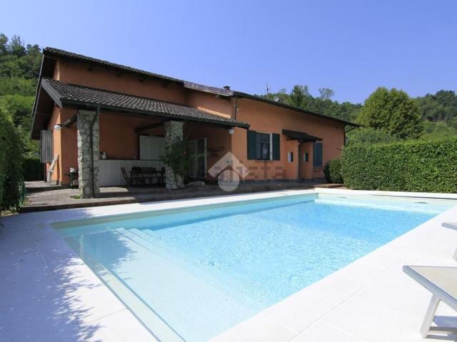 Casa in vendita a Piemonte, Alessandria