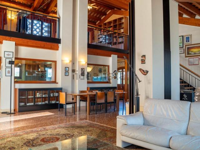 Casa in vendita a Este, Veneto