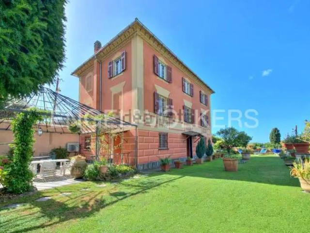 Casa in vendita a Mulinetti, Recco