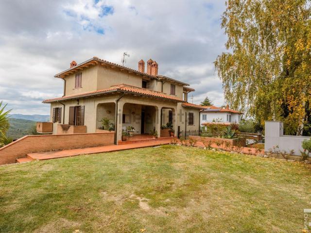 Casa in vendita a Rosennano, Castelnuovo Berardenga