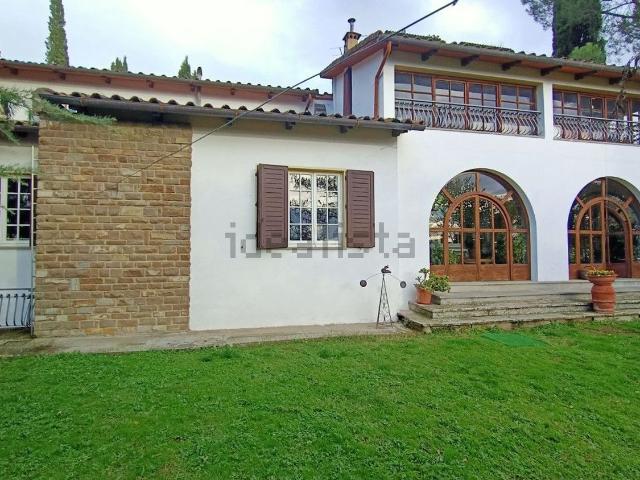 Casa in vendita a Castelfranco Piandiscò, Toscana