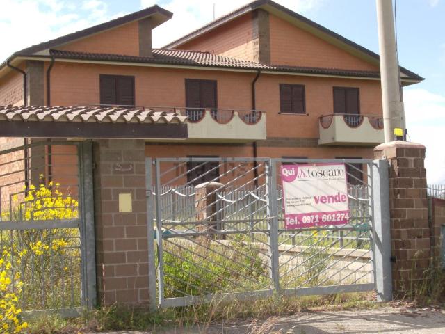 Casa in vendita a Pierno, San Fele