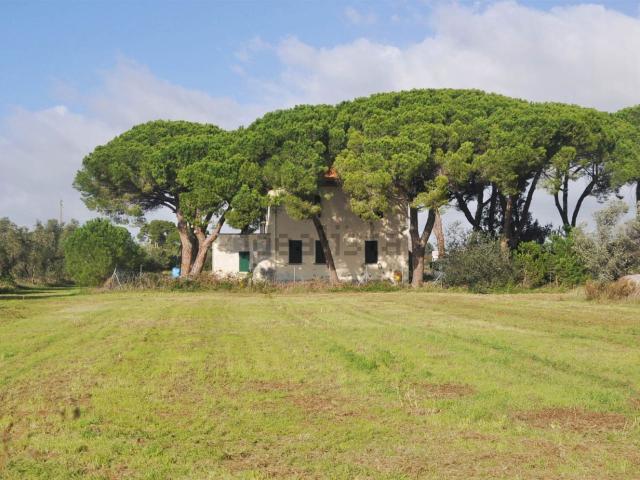 Casa in vendita a Cecina, Toscana