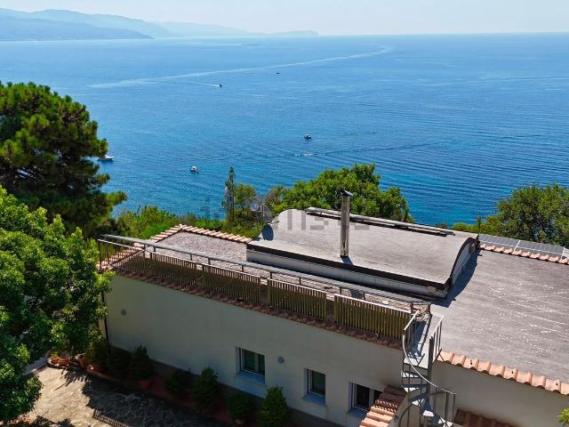 Casa in vendita a Pollica, Campania