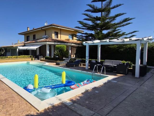 Casa in vendita a San Giovanni, Cala Di Volpe