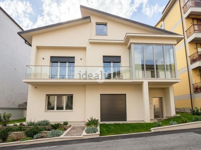 Casa in vendita a Casermette, Pistoia