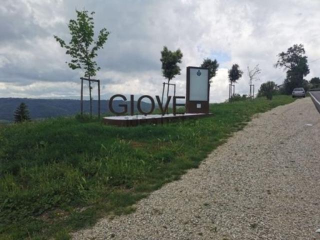 Casa in vendita a Giove, Terni