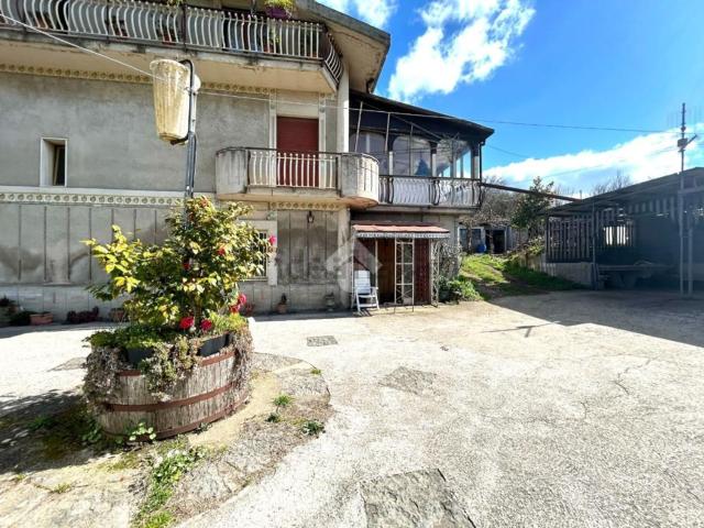 Casa in vendita a Contrada, Campania