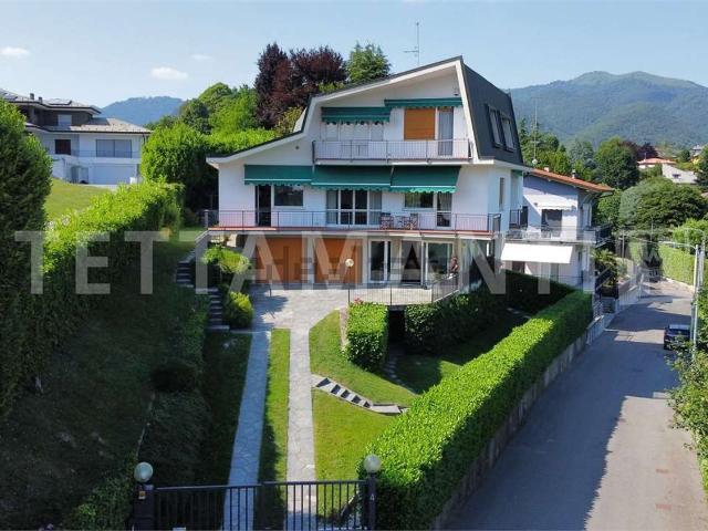 Casa in vendita a Tavernerio, Lombardia