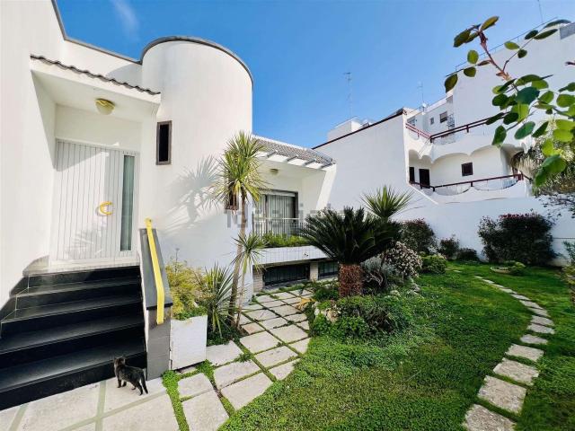 Casa in vendita a Valenzano San Lorenzo, Puglia