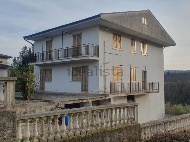 Casa in vendita a Montaquila, Molise