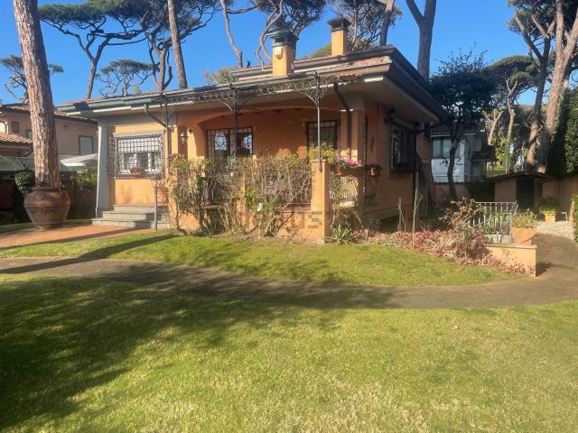 Casa in vendita a Fregene, Roma Capitale
