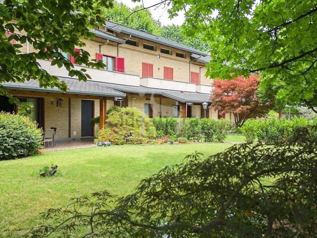 Casa in vendita a Agrate Brianza, Lombardia