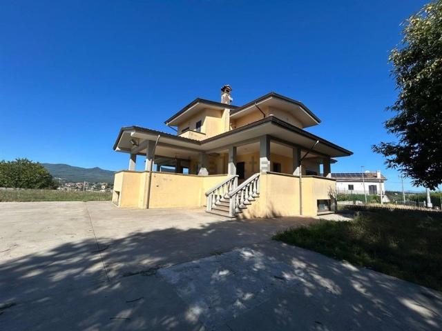 Casa in vendita a Colubro, Artena