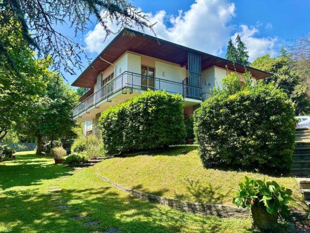 Casa in vendita a Comunità Montana Valli del Verbano, Casalzuigno