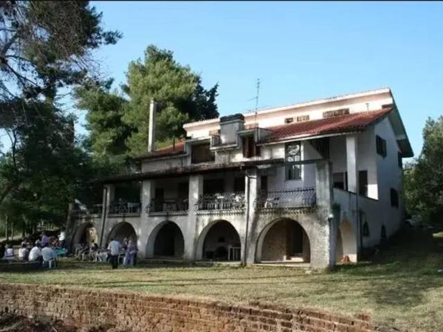 Casa in vendita a Ulica, Roma Capitale