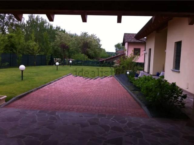 Casa in vendita a Piemonte, Asti