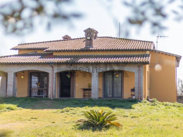 Casa in vendita a Montalto Di Castro, Lazio