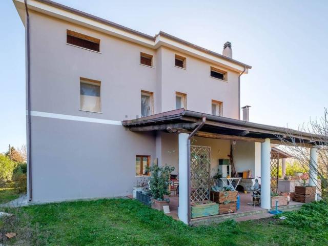 Casa in vendita a Roma Capitale, Lazio