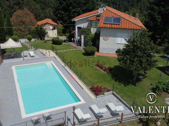 Casa in vendita a Uzzano E Castello, Pistoia