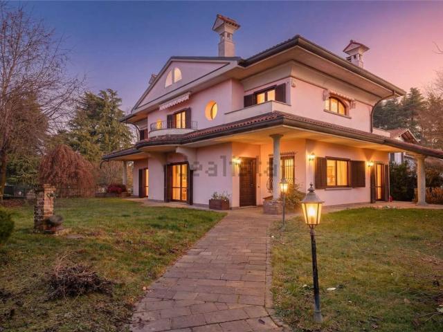 Casa in vendita a Limido Comasco, Lombardia