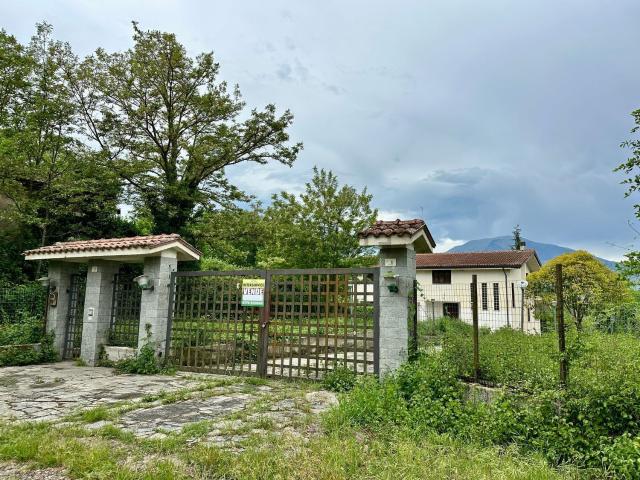 Casa in vendita a Pignataro Interamna, Lazio