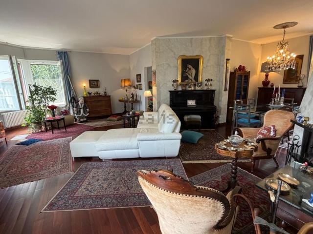 Casa in vendita a Biumo Superiore, Varese