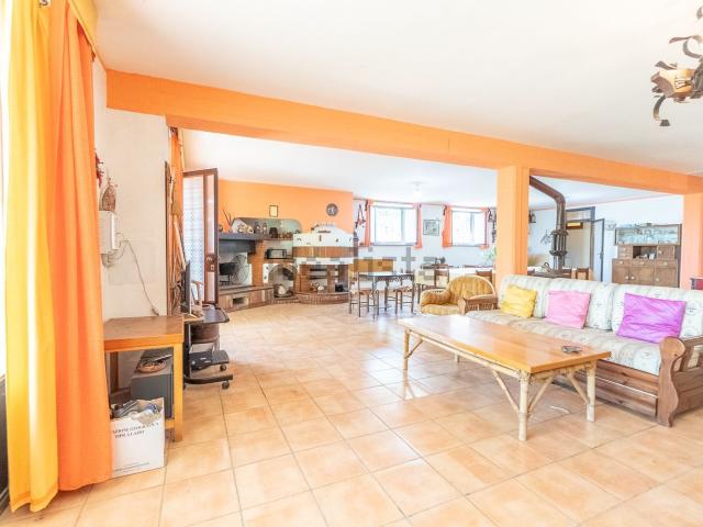 Casa in vendita a Montefiascone, Lazio