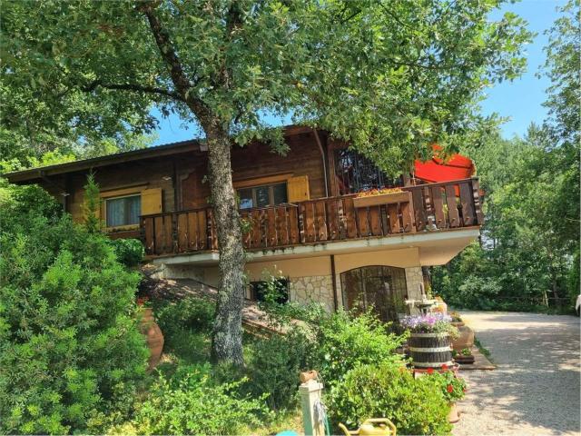 Casa in vendita a Passignano Sul Trasimeno, Umbria